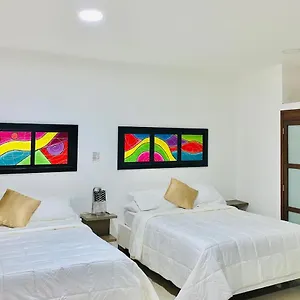 apartahotel-bahia-tropical-ii.sanandreshotels.com/